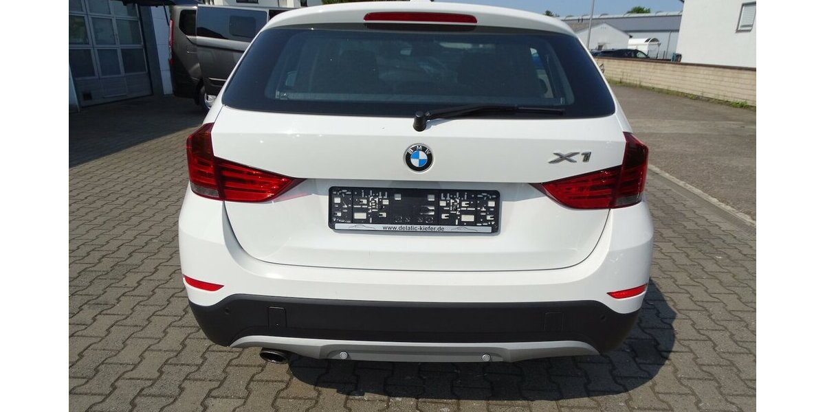 BMW X1 1.8l i sDrive, Steptronic, Sitzheizung, PDC hin 154.921 km 8.790 &euro; Rodgau 63110