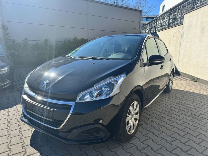 Peugeot 208 154.250 km 4.199 € Kelkheim 65779