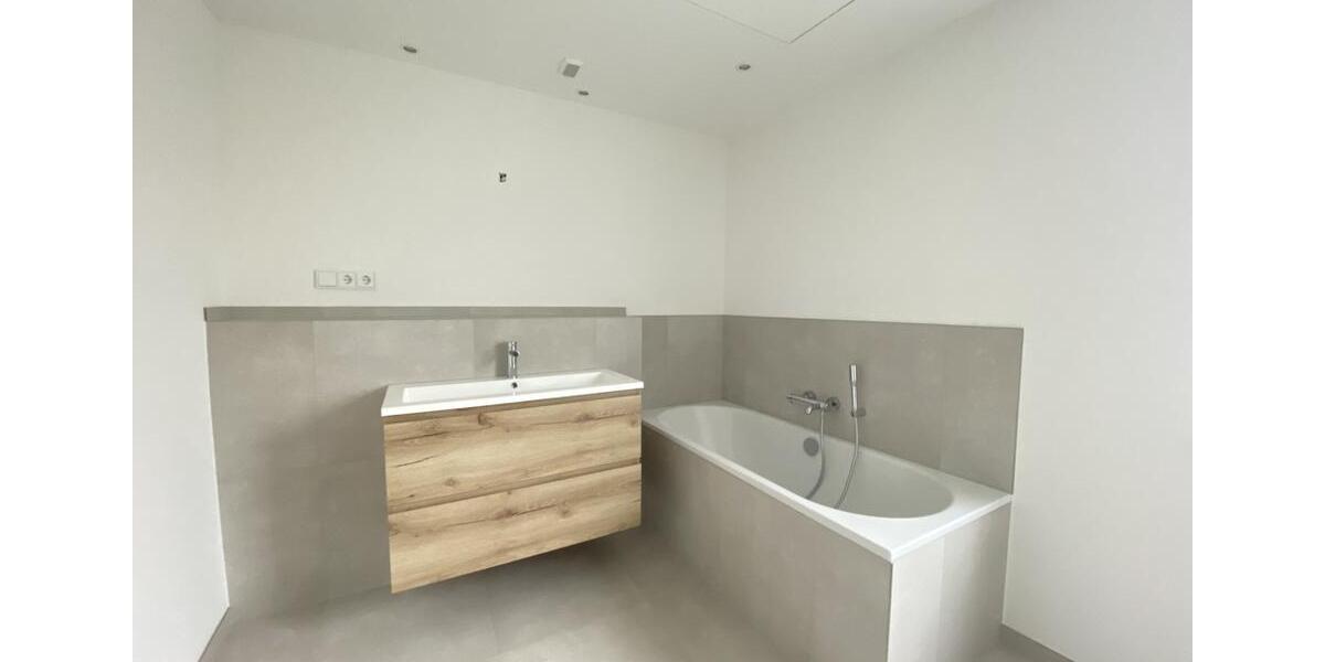 Etagenwohnung Bad Vilbel - 3 Zimmer, 80 m&sup2;, 1.600&euro; | Angebot:24785024