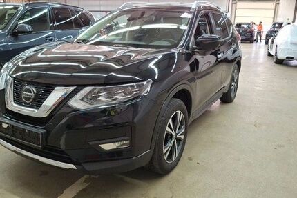 Nissan X-Trail 92.000 km 22.900 € Frankfurt 60388