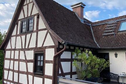 Wohnung Eschborn - 4 Zimmer, 135 m&sup2;, 1.600&euro; | Angebot:26252822