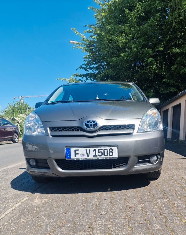 Corolla Verso