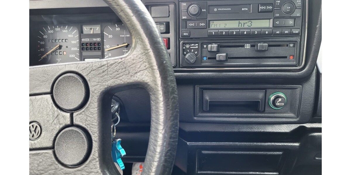 VW Golf I Cabriolet 364.000 km 8.499 &euro; Rödermark 63322