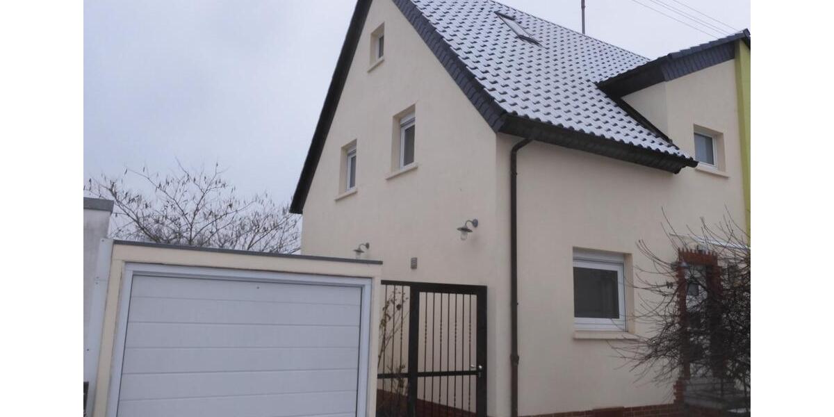 Attraktive Doppelhaushälfte zur Miete – Frankfurt Griesheim -Nord 3.5 zimmer