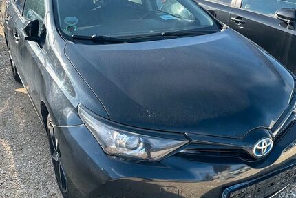 Toyota Auris 359.000 km 7.999 € Frankfurt am Main 60314