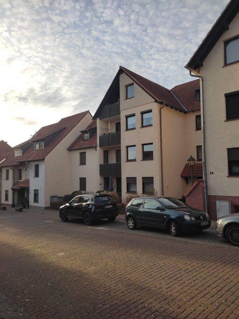 Top saniert und bezugsfertig stilvolle 4-Zimmer-Wohnung mit Balkon in Nidderau-Ostheim 4 zimmer