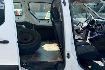 Citroen Berlingo 143.800 km 4.990 &euro; Rosbach 61191