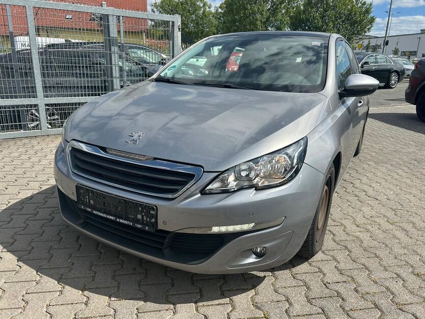 Peugeot 308 177.000 km 6.400 € Büdingen 63654