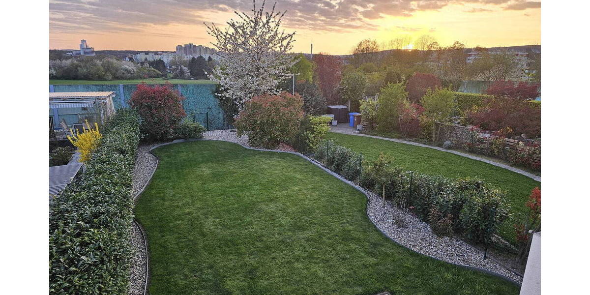 Doppelhaushälfte Eschborn Niederhöchstadt - 6 Zimmer, 155 m&sup2;, 850.000&euro; | Angebot:26326145