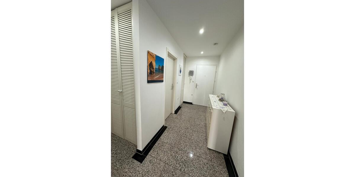 Etagenwohnung Frankfurt am Main Eschersheim - 2 Zimmer, 65 m&sup2;, 219.000&euro; | Angebot:26105137
