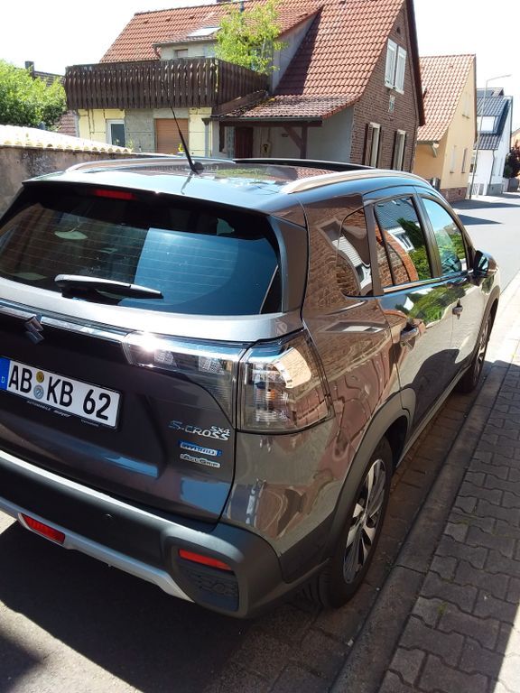(SX4) S-Cross