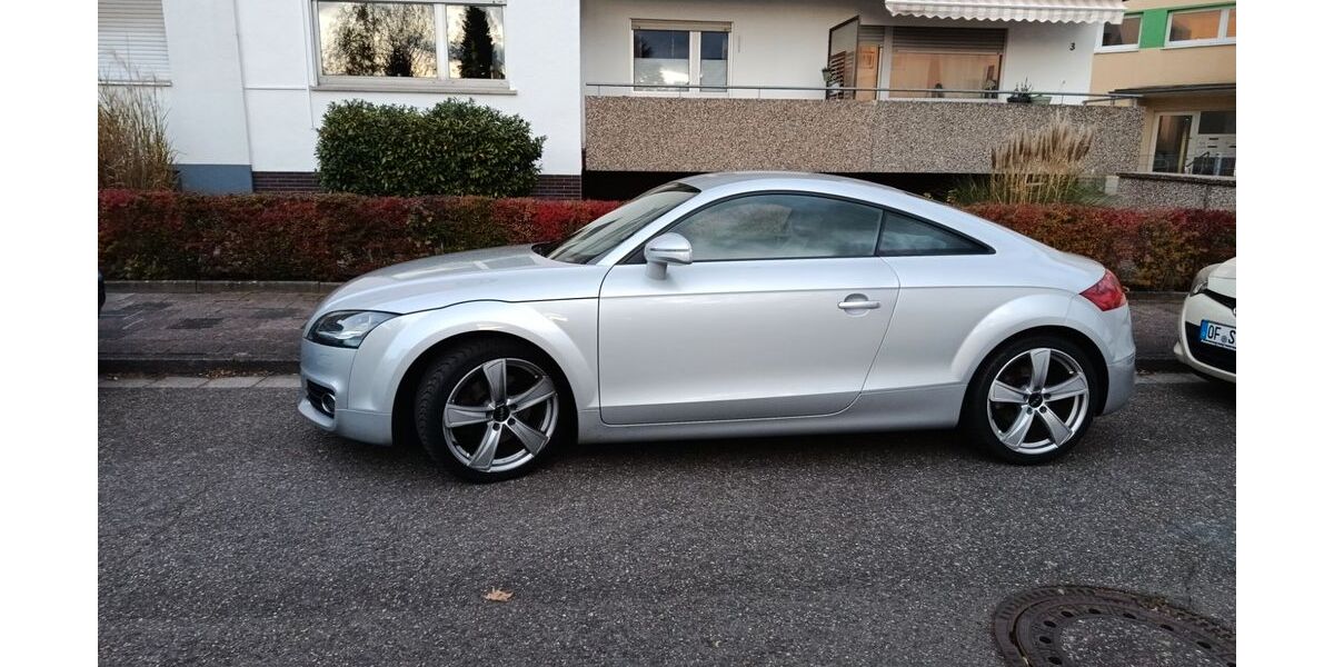 Audi TT 150.000 km 10.000 &euro; Rüsselsheim am Main 65428