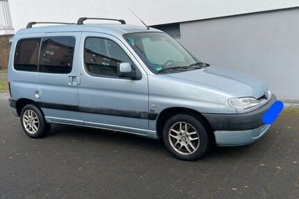 Peugeot Partner 295.180 km 800 &euro; Neu-Isenburg 63263