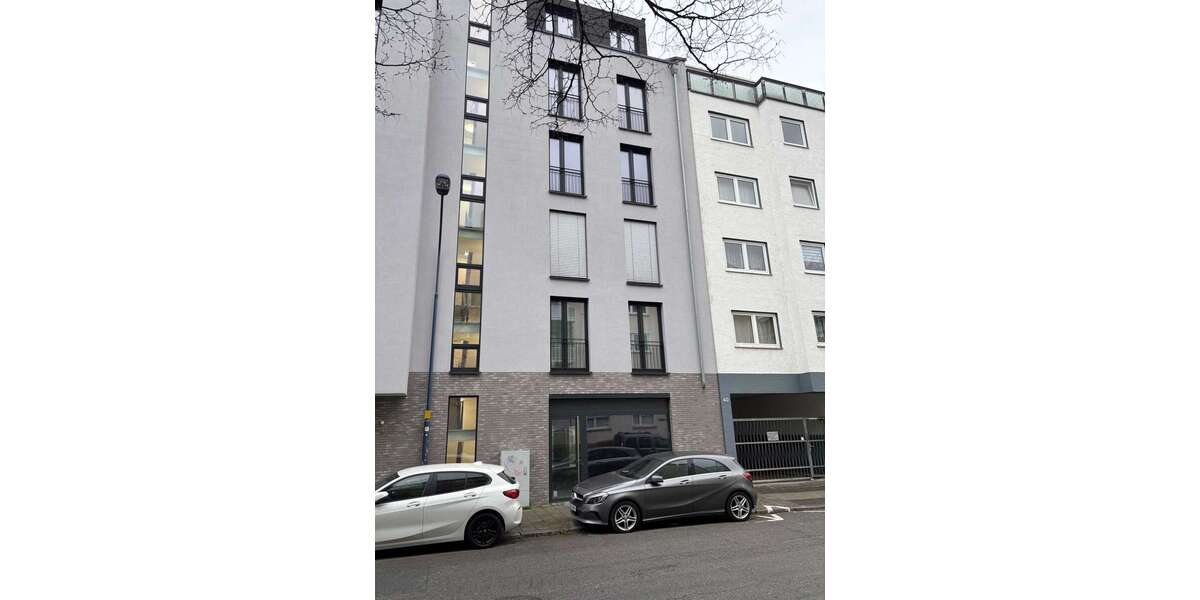 Wohnung zum Mieten in Offenbach am Main 1.990 € 106 m² 3 zimmer