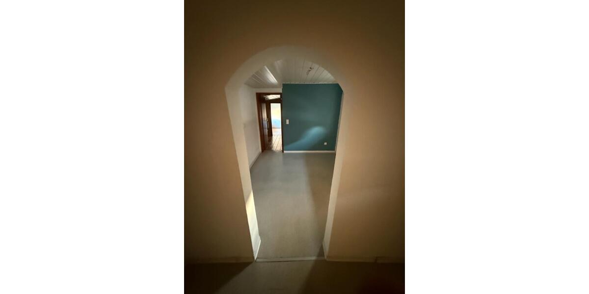 6-Zimmer Zweifamilienhaus nur 150 m zum Main – familienfreundlich 6 zimmer