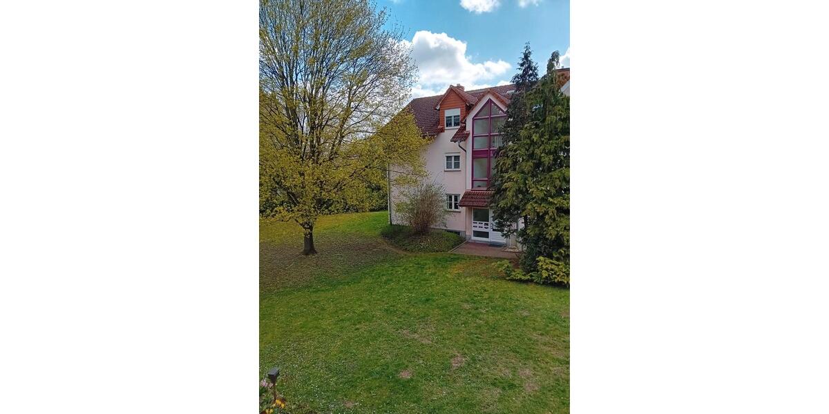 Etagenwohnung Langenselbold - 3 Zimmer, 85 m&sup2;, 1.000&euro; | Angebot:26237999