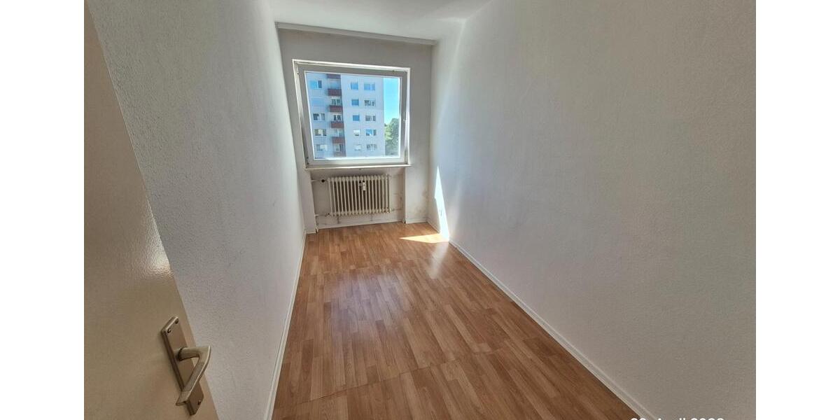 Etagenwohnung Hanau Kesselstadt - 3 Zimmer, 64 m&sup2;, 850&euro; | Angebot:26533521