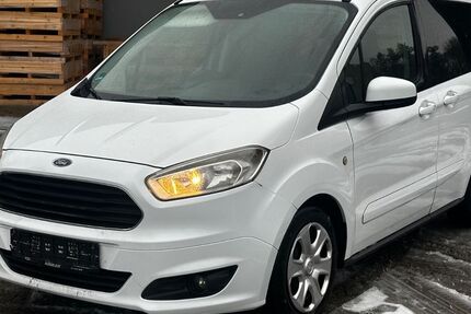 Ford Tourneo Courier 175.000 km 5.300 &euro; kelkheim 65779