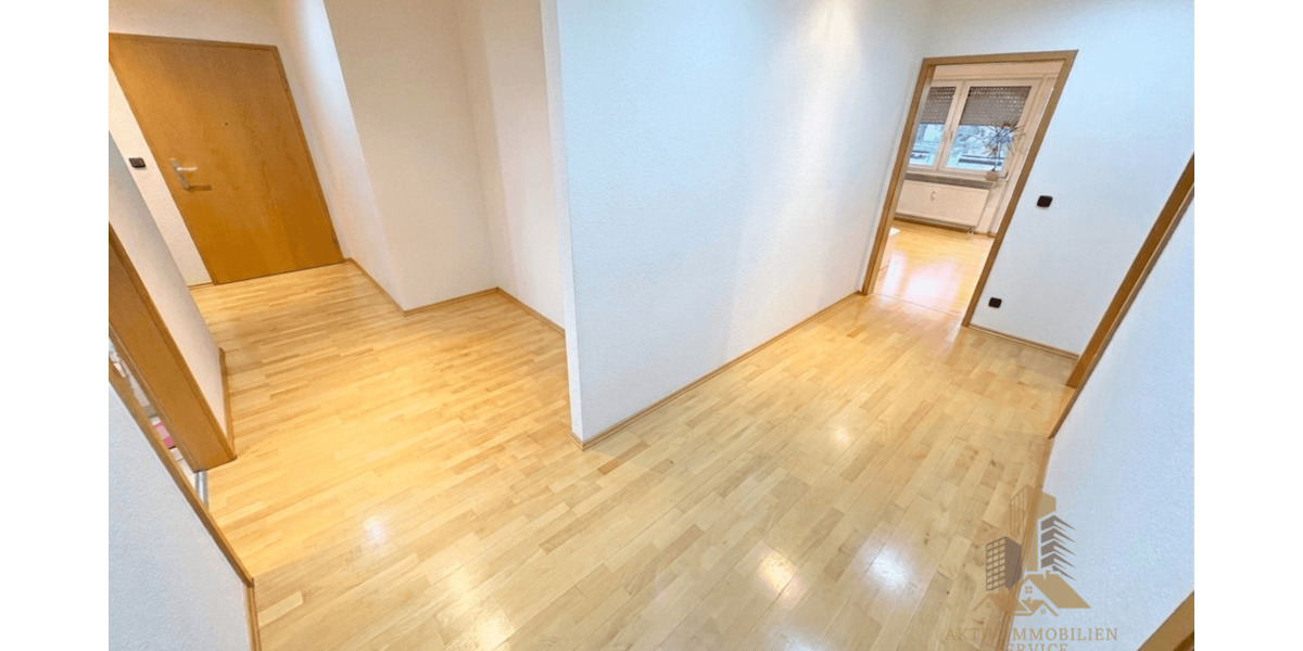 Etagenwohnung Niederdorfelden - 3 Zimmer, 98 m&sup2;, 990&euro; | Angebot:26187880