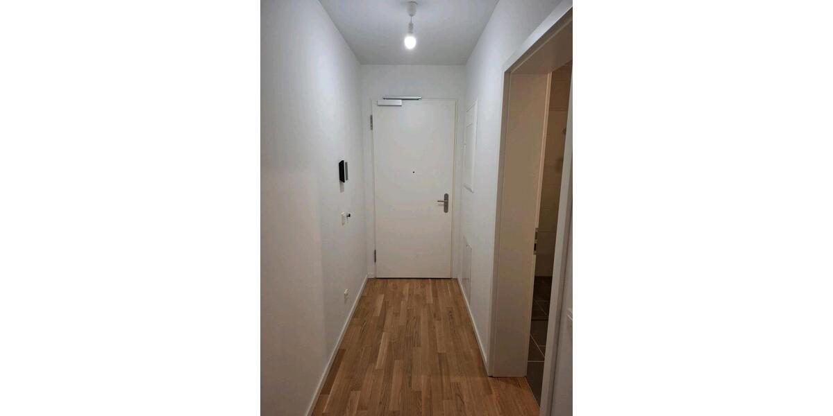 Erdgeschoßwohnung Frankfurt am Main Ostend - 1 Zimmer, 26 m&sup2;, 850&euro; | Angebot:25656922