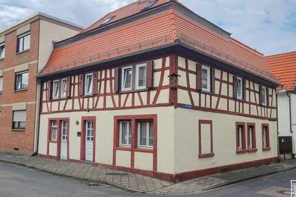 Haus Offenbach Bürgel - 8 Zimmer, 173 m&sup2;, 495.000&euro; | Angebot:22027295
