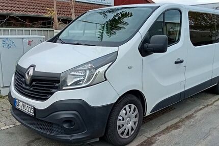 Renault Trafic 210.000 km 13.600 € Frankfurt 60388