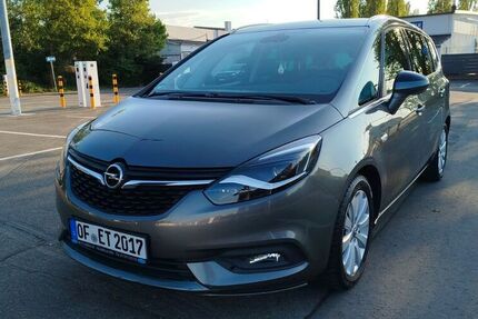 Opel Zafira Tourer