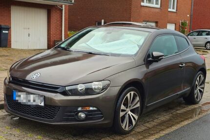 VW Scirocco 99.000 km 9.500 &euro; Frankfurt am Main 60486