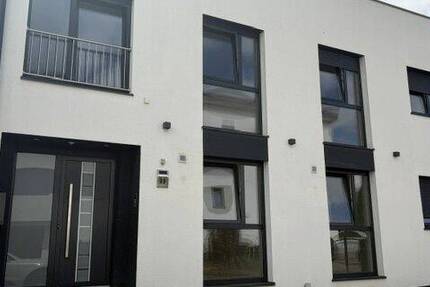 Wohnung Offenbach / Bieber Bieber - 4 Zimmer, 98 m&sup2;, 1.500&euro; | Angebot:26879250
