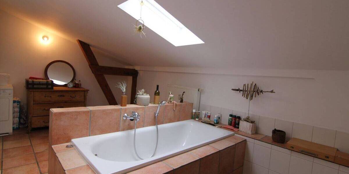 Etagenwohnung Groß-Umstadt Umstadt - 4 Zimmer, 160 m&sup2;, 1.350&euro; | Angebot:26673565