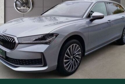 Skoda Superb 9.900 km 44.980 € Frankfurt 60435