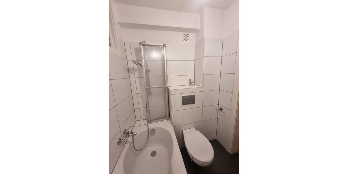 Etagenwohnung Frankfurt am Main Ginnheim - 1 Zimmer, 35 m&sup2;, 175.000&euro; | Angebot:27016009