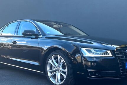 Audi A8 144.000 km 25.500 &euro; Frankfurt 60322