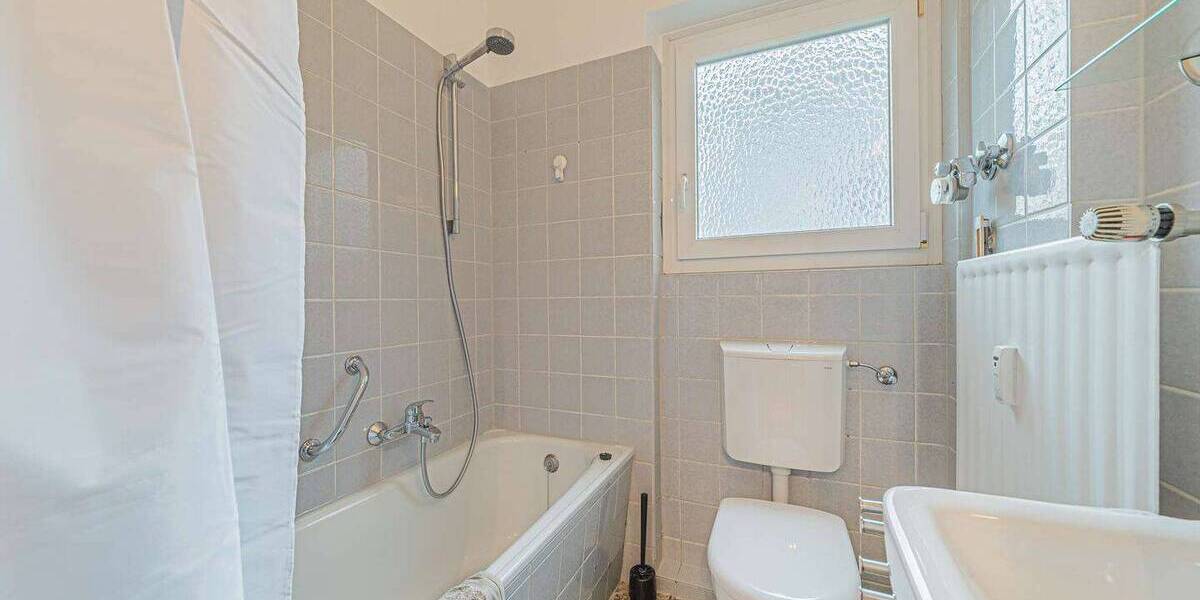 Etagenwohnung Frankfurt am Main Nordend-West - 2 Zimmer, 50 m&sup2;, 1.770&euro; | Angebot:26498926