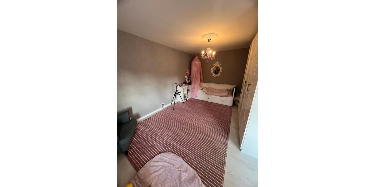 Reihenhaus Mömbris - 5 Zimmer, 175 m&sup2;, 399.000&euro; | Angebot:26874943