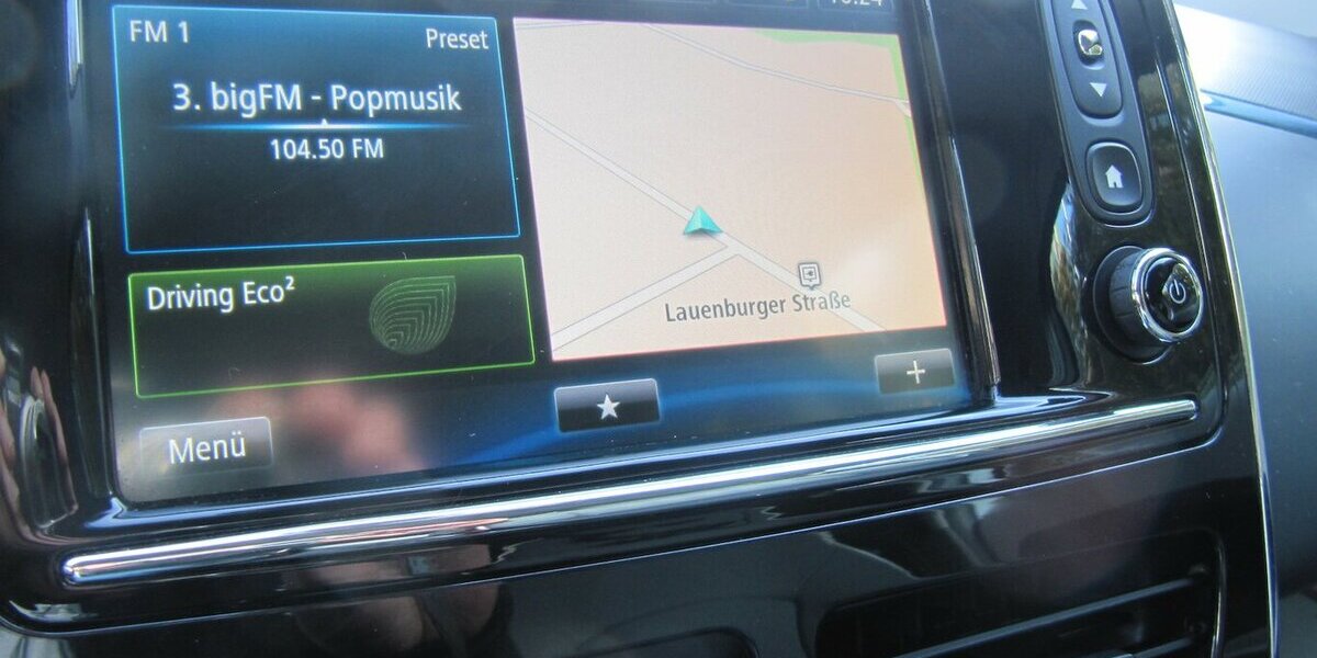 Renault ZOE Intens SOH 90% 64.000 km 5.960 &euro; Schwalbach/Taunus 65824