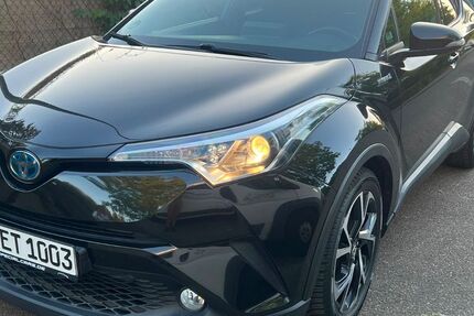 Toyota C-HR 48.900 km 17.500 &euro; Frankfurt 65934
