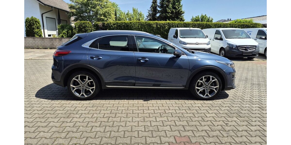 Kia XCeed Platinum Ed.,Kamera,carplay,Pano,Sitzhzg,PDC 80.745 km 17.890 &euro; Rodgau 63110