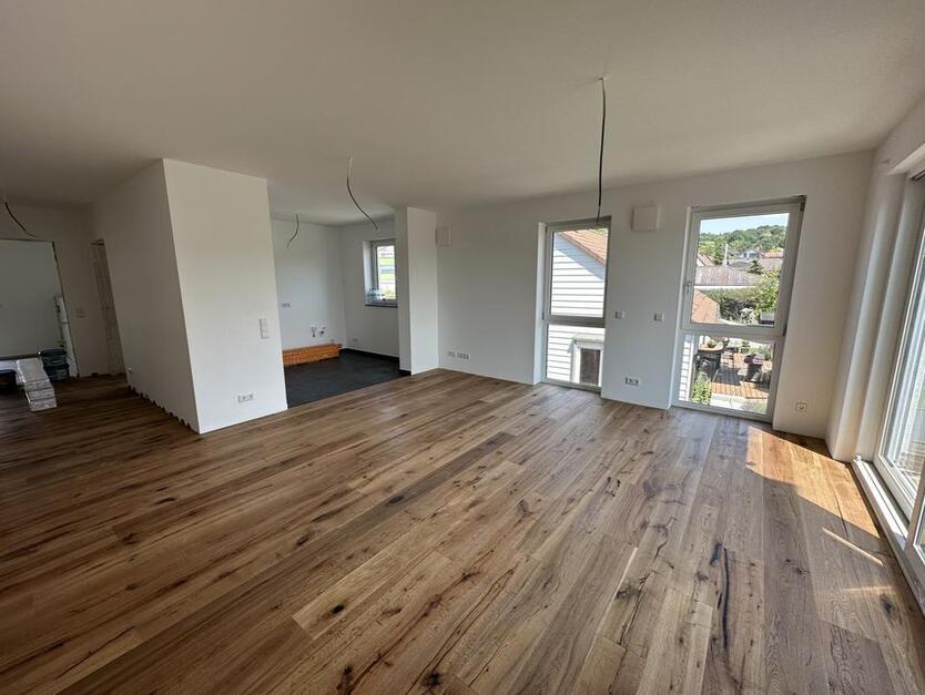 NEUBAU: Exklusive 4-Zimmerwohnung mit Otzbergblick