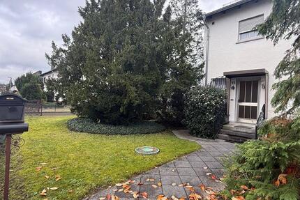 Doppelhaushälfte für Firma, Gewerbetreibende oder Monteure zu vermieten 5 zimmer