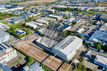 Halle in Frankfurt am Main 3.200.000 € 2500 m² zimmer