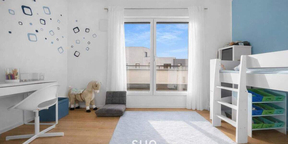 EXKLUSIVES FAMILIENWOHNEN am RIEDBERG WESTFLÜGEL - Garten, viel Platz, viel Licht, viel Stil 6 zimmer