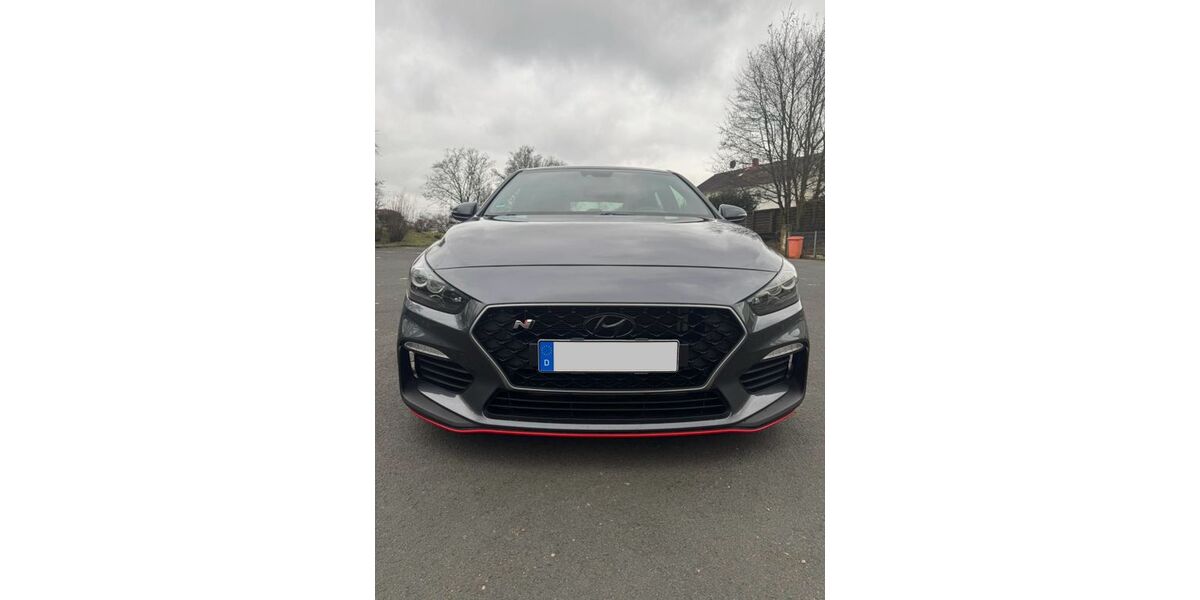 Hyundai i30 72.000 km 21.500 &euro; Flörsheim 65439