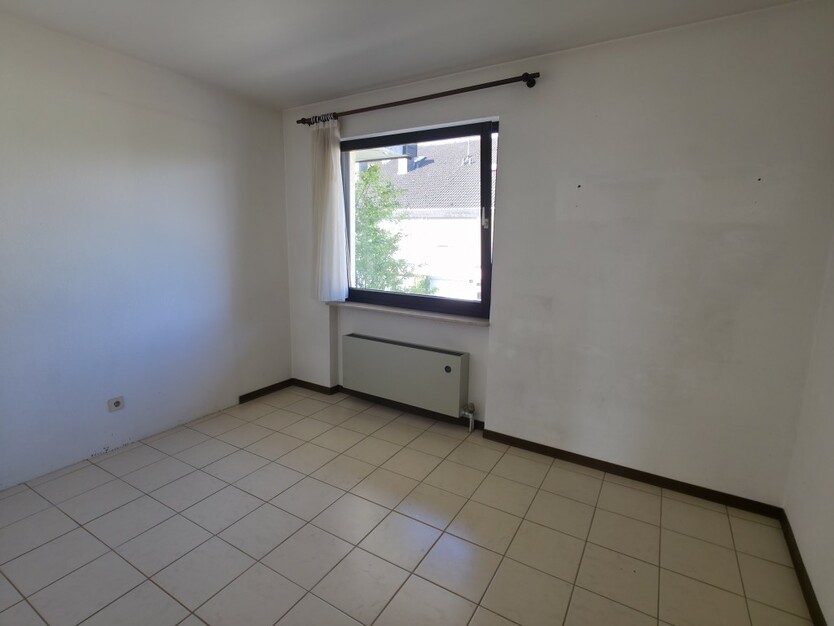 *OF-Rosenhöhe - familienfreundliche Lage - großes Reihenhaus mit viel Potenzial* 6 zimmer