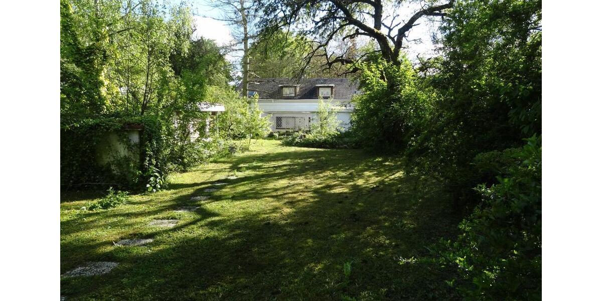 Einfamilienhaus Frankfurt am Main Sossenheim - 14 Zimmer, 320 m&sup2;, 1.850.000&euro; | Angebot:26829436