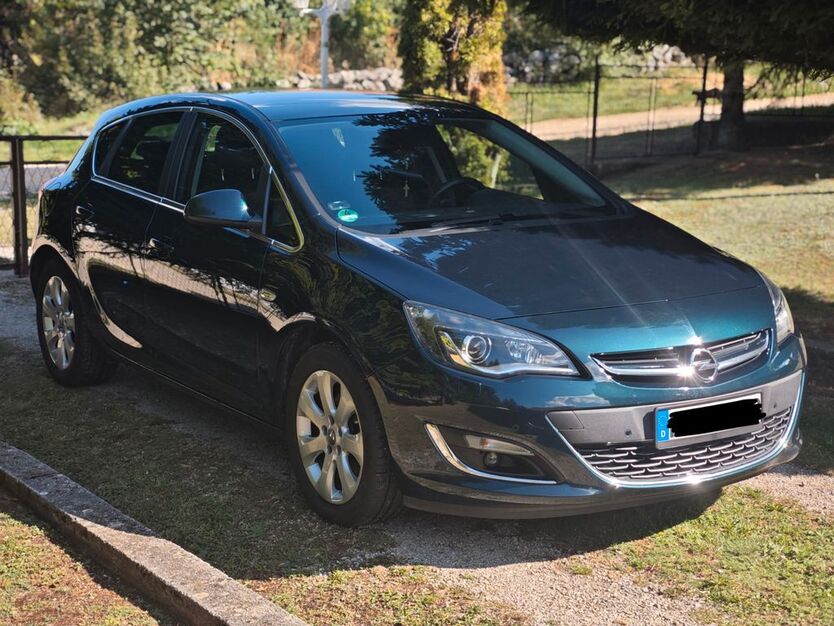 Opel Astra 156.000 km 7.900 € Oberursel 61440