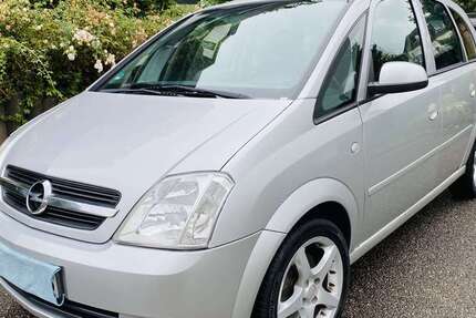 Opel Meriva 109.000 km 4.990 € Frankfurt am Main 60435