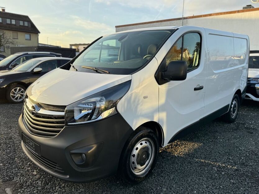 Opel Vivaro 125.100 km 10.900 € Rüsselsheim 65428