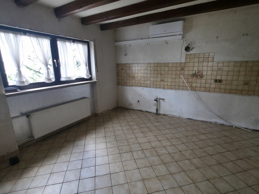 *Freistehendes Einfamilienhaus in Lämmerspiel, ruhig gelegen und bereit für frischen Wind* 4 zimmer