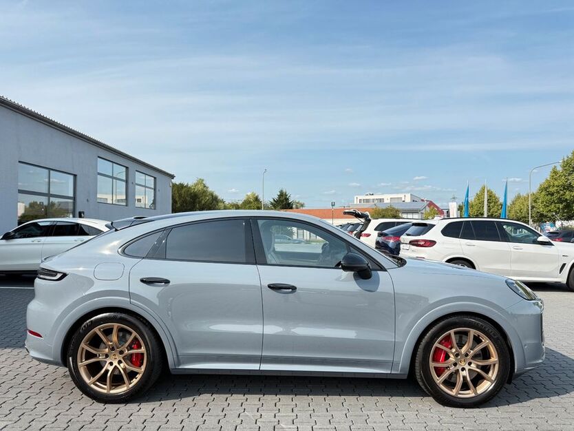 Porsche Cayenne 11.151 km 139.990 € Hanau/Nähe Airport Frankfurt/M 63456